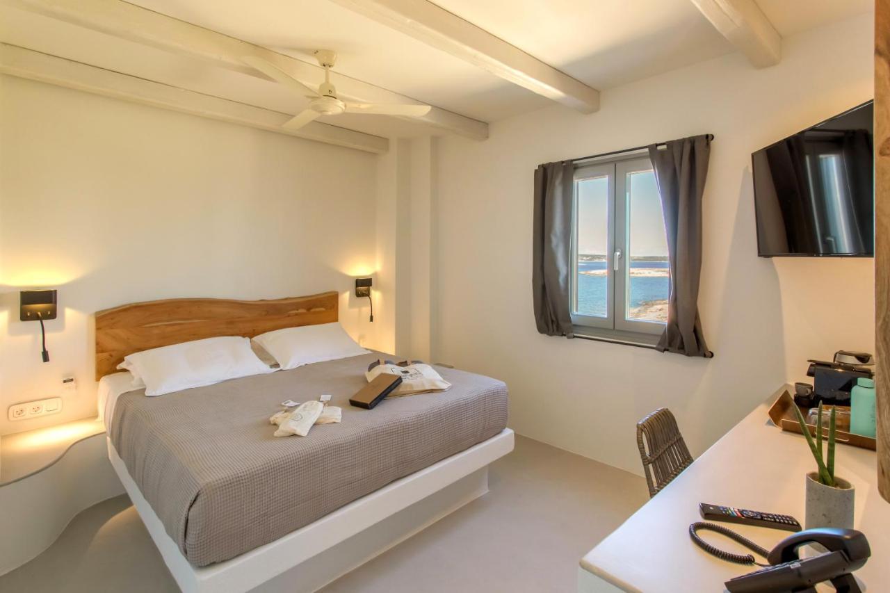 Paros Cape Suites Науса Екстериор снимка