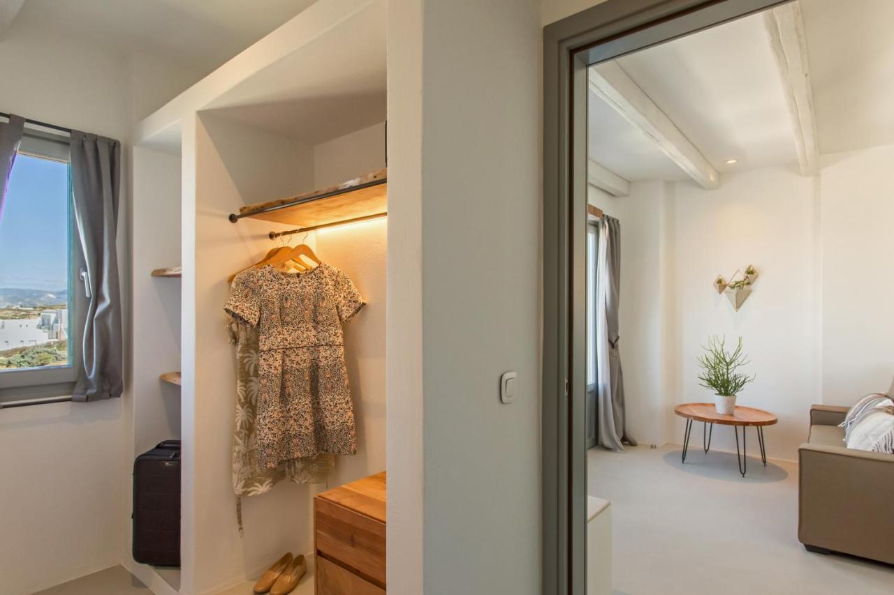 Paros Cape Suites Науса Екстериор снимка
