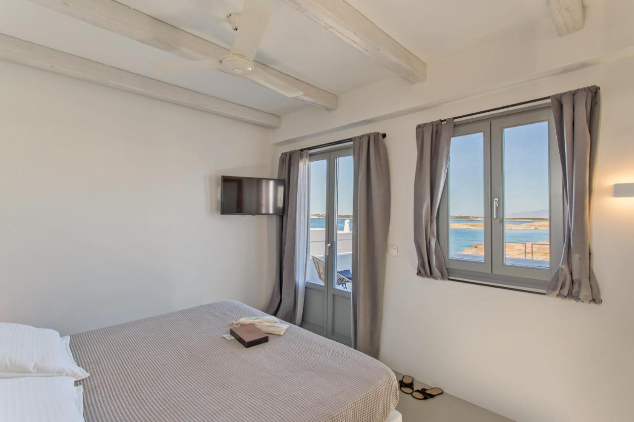 Paros Cape Suites Науса Екстериор снимка