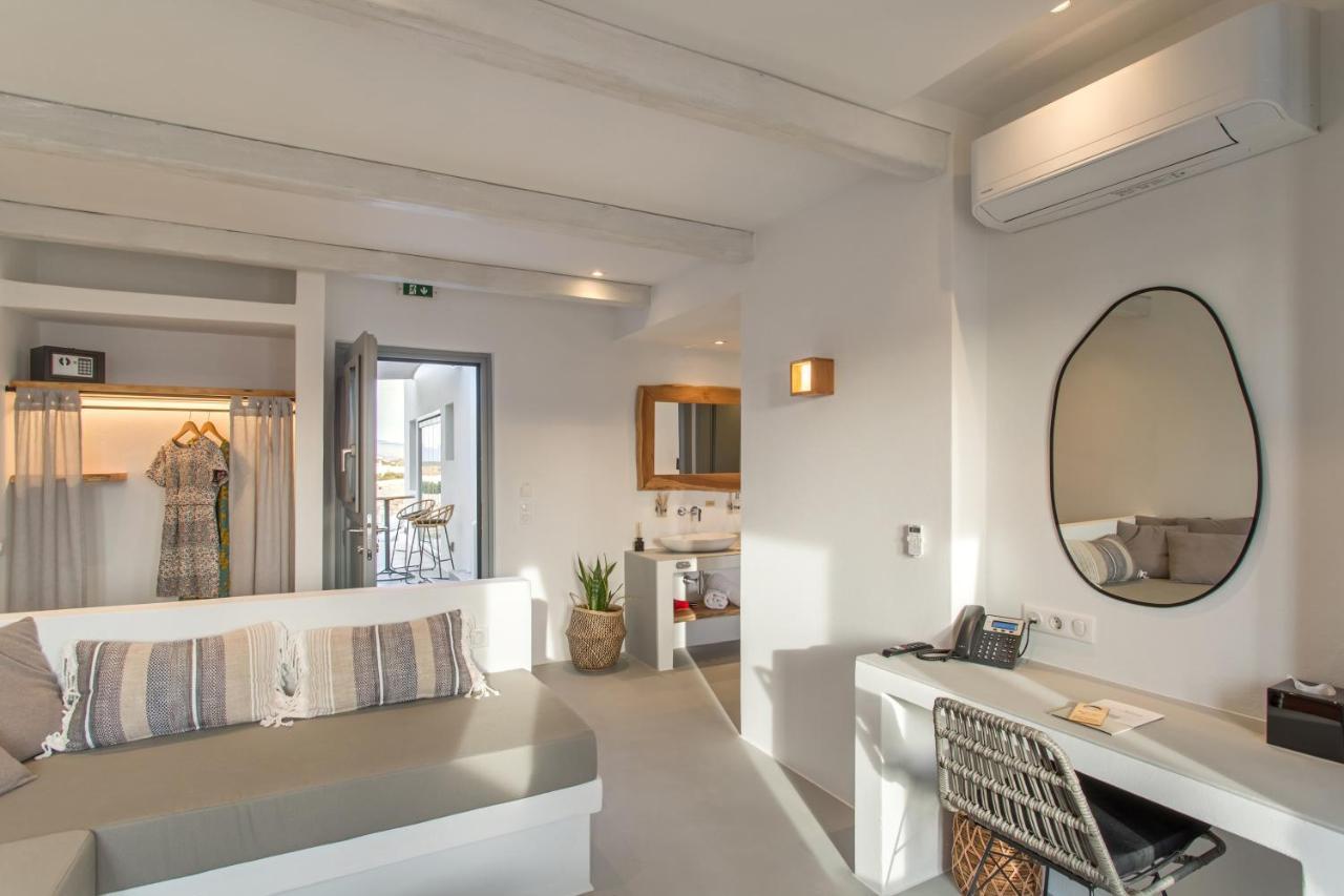 Paros Cape Suites Науса Екстериор снимка