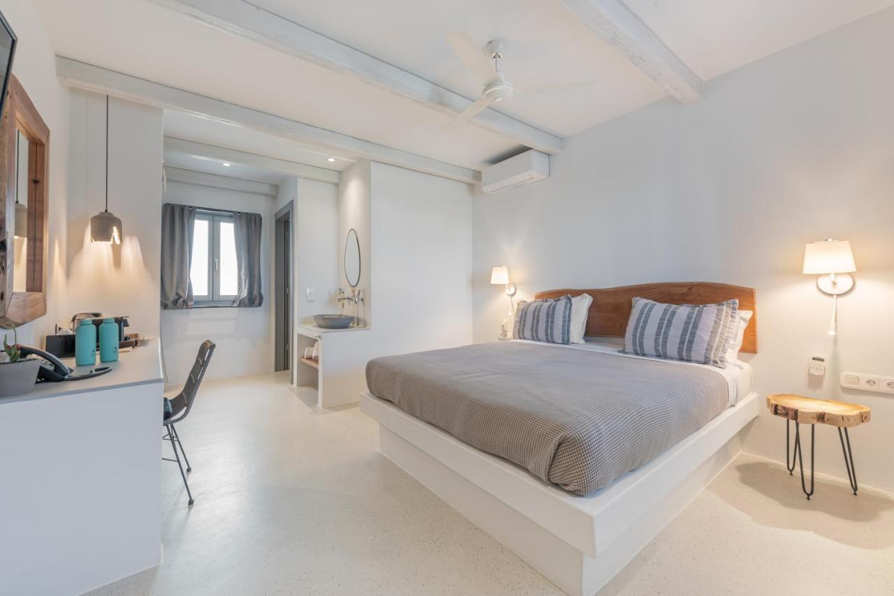 Paros Cape Suites Науса Екстериор снимка