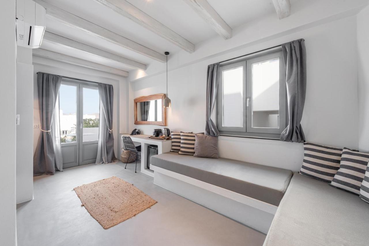 Paros Cape Suites Науса Екстериор снимка
