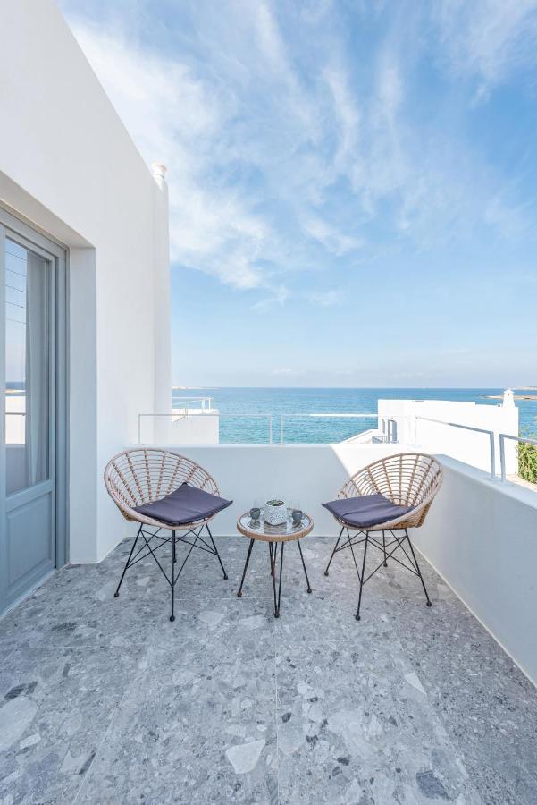 Paros Cape Suites Науса Екстериор снимка