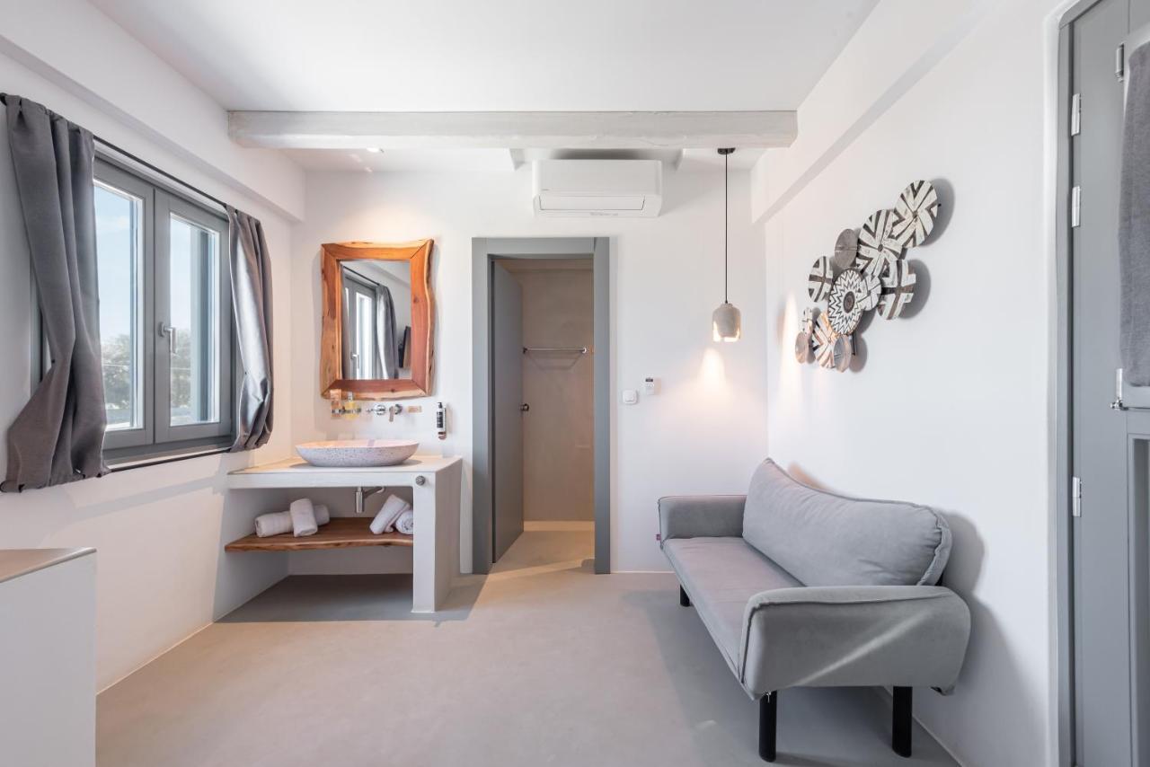Paros Cape Suites Науса Екстериор снимка