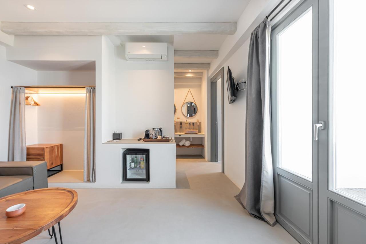Paros Cape Suites Науса Екстериор снимка